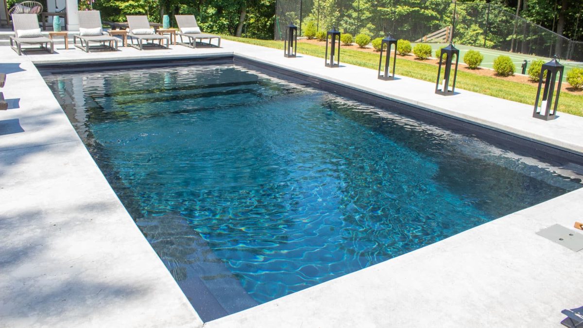 fiberglass pool with deep end