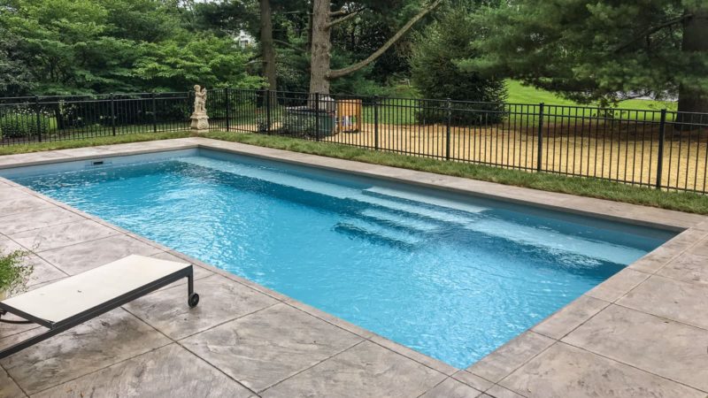 The Marvelous - rectangle fiberglass swimming pool - Imagine Pools