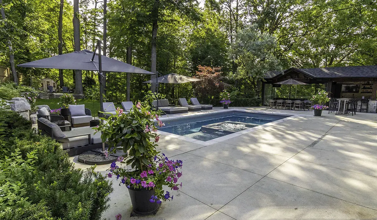 Landscaping dos and don'ts for around the pool