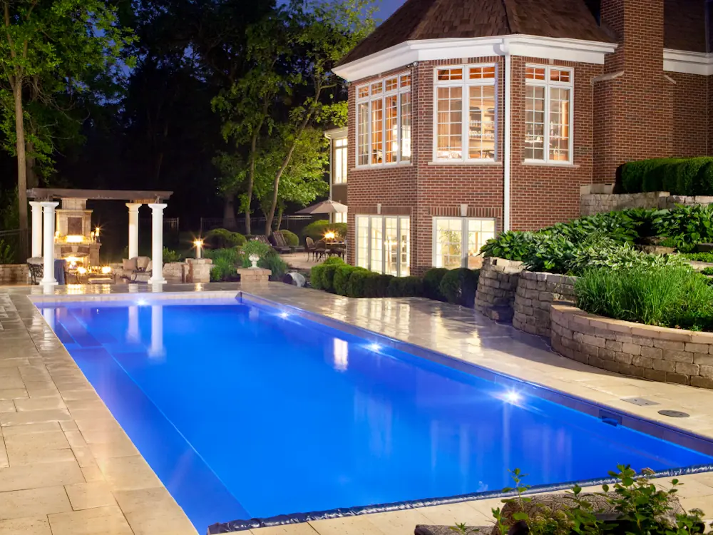 Customize your pool with enchanting outdoor lighting.