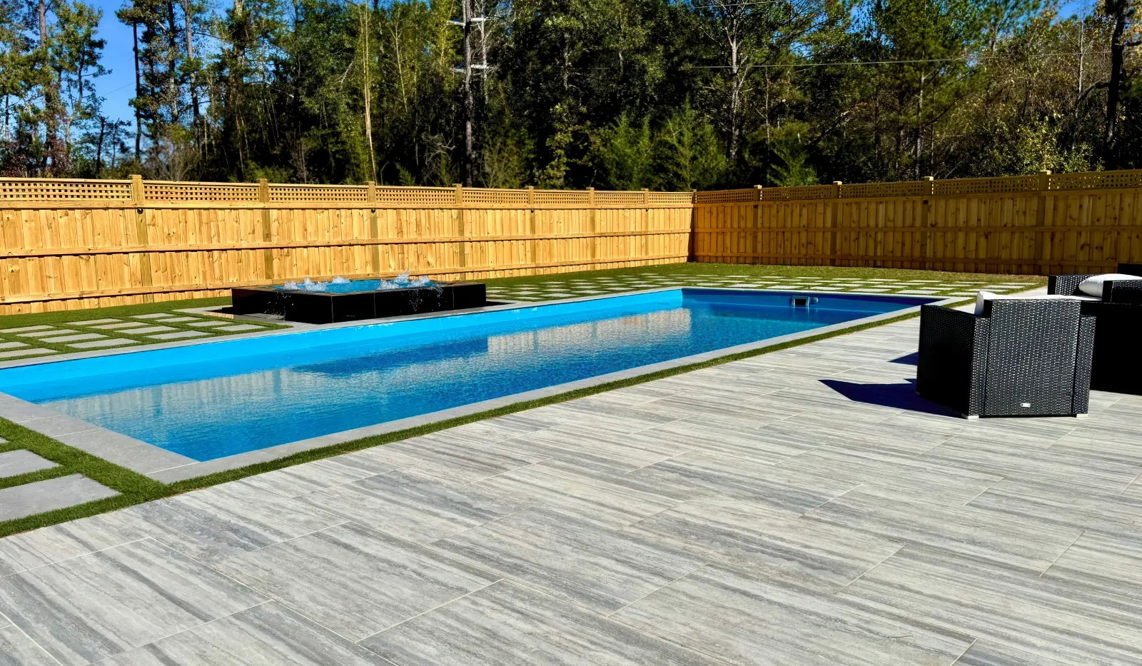 Pool of the Month October 2024: Innovative Spa Design Meets Backyard Transformation