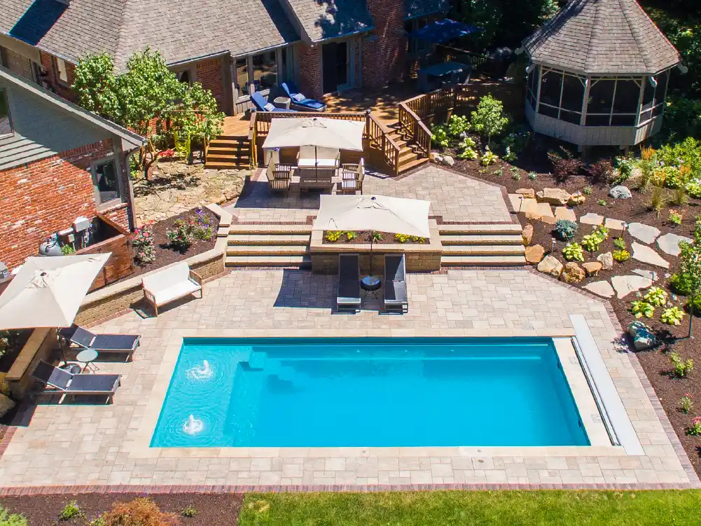 reef blue pool colors: tranquil sophistication