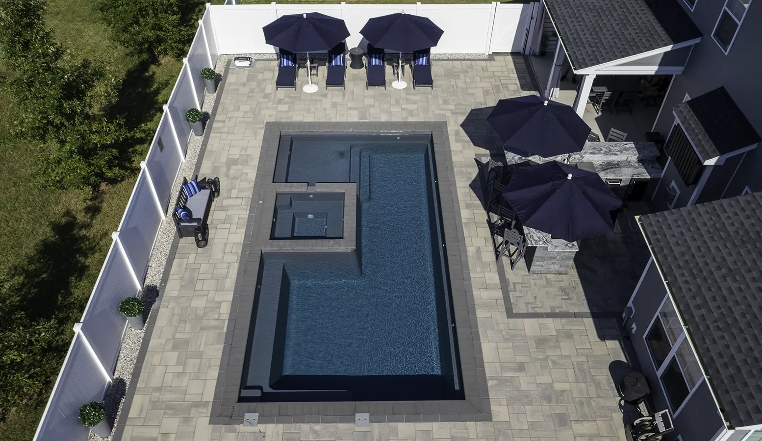 Exquisite 30 Storm Grey fiberglass pool