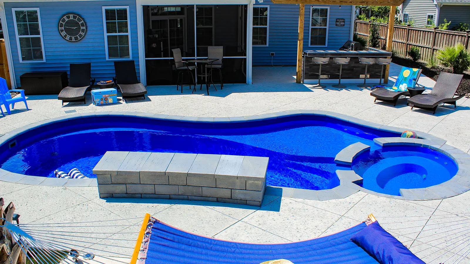 The Imagine Pools Brilliant Fiberglass Pool