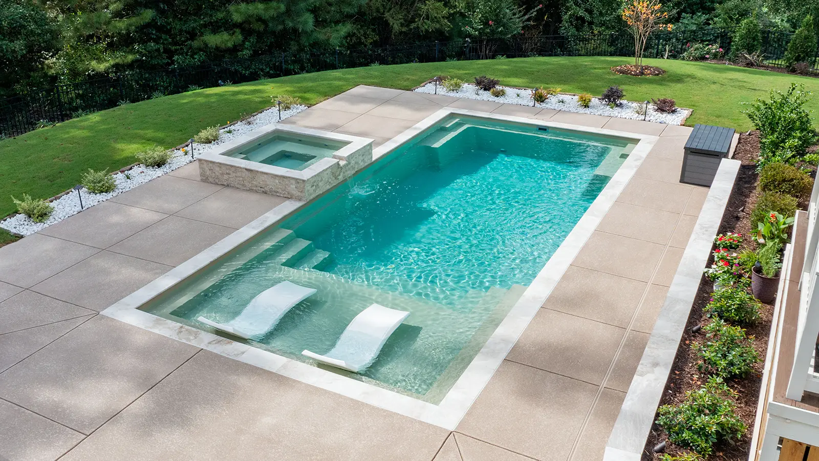 Imagine Pools Illusion Fiberglass Pool back view