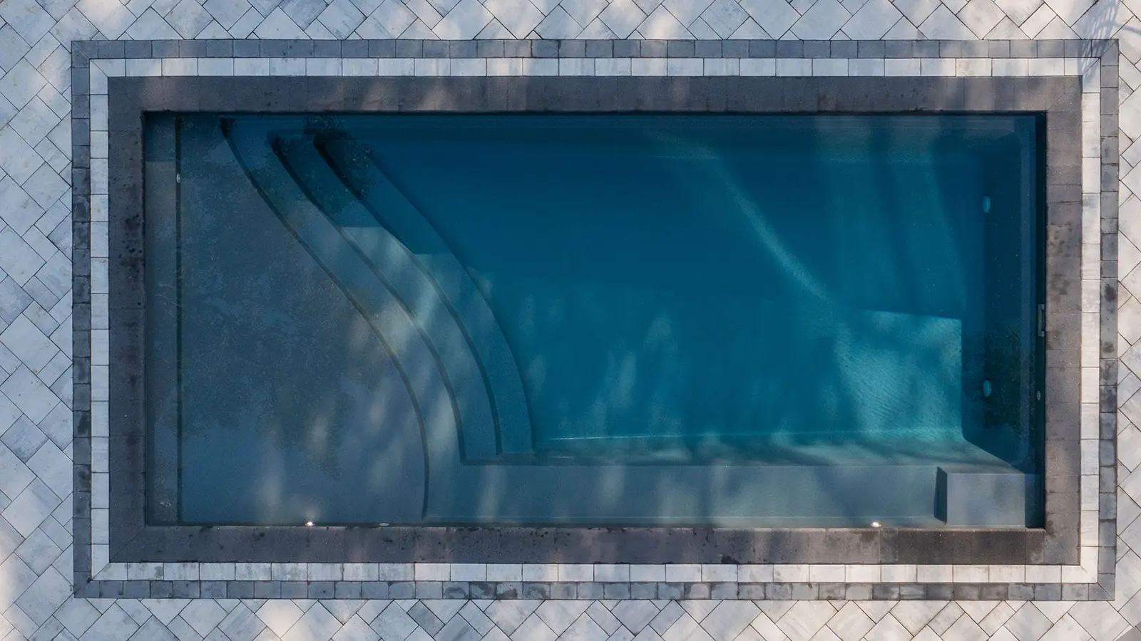 Imagine Pools Bliss 26 in Storm Grey close up