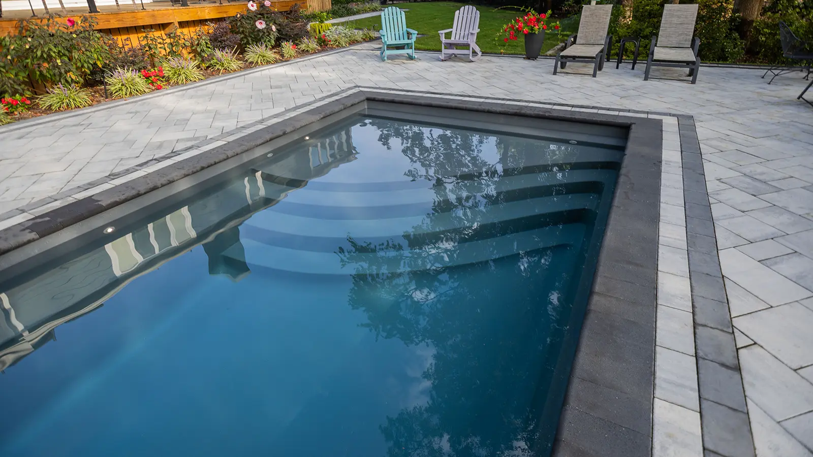 Imagine Pools Bliss 26 in Storm Grey steps