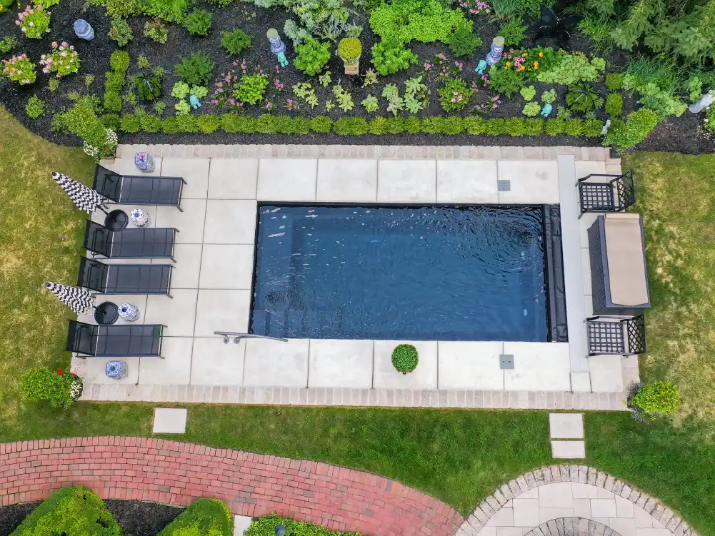 Brinkmann Fiberglass Pools win Pool fo the month