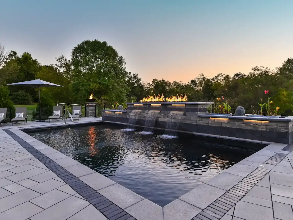the illusion 30’ backyard pool in volcanic black