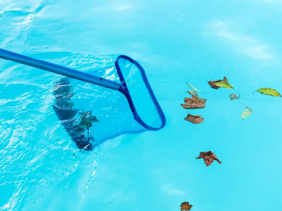how to keep leaves out of your pool in the fall